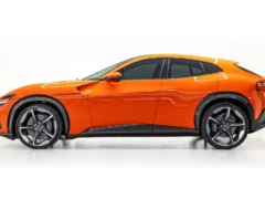 Ferrari Purosangue Side View