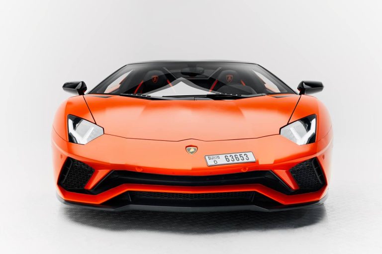 Lamborghini Aventador S Front