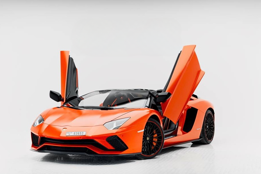 Rent Lamborghini Aventador SV Dubai