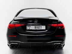 Mercedes-Benz S500 Back