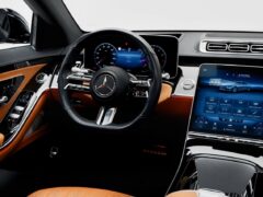 Mercedes-Benz S500 interior