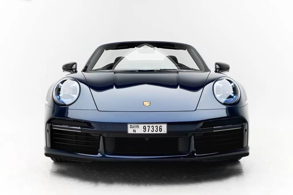 Porsche 911 Turbo S Spyder Front
