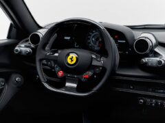 Ferrari F8 Tributo Spyder Steering