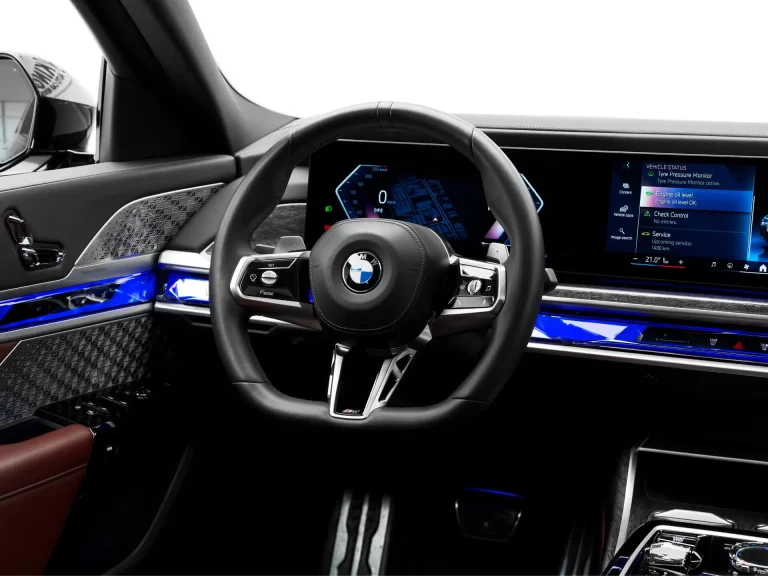 BMW 740i Interior