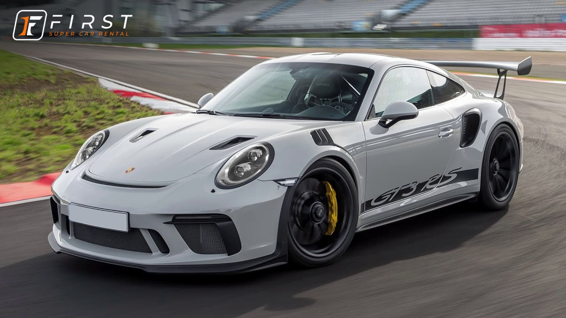 Benefits to Rent Porsche Gt3 in Dubai 