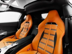 ferrari 12 cilindri rental dubai