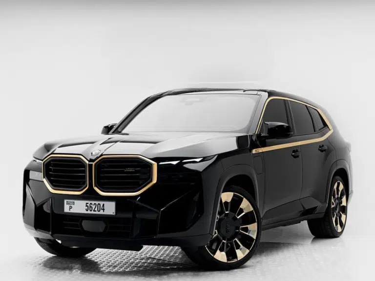 BMW XM