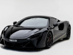 Rent Mclaren Artura in Dubai