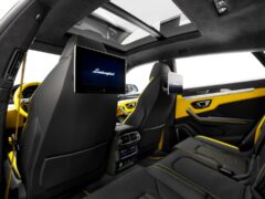 Lamborghini Urus S back interior