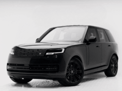 Rent Range Rover Vogue V8 in Dubai
