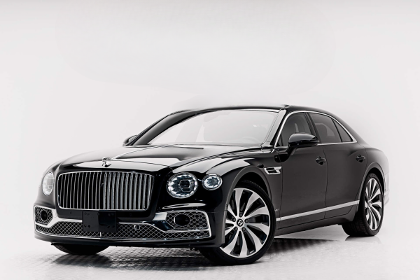 Bentley flying spur Rental In Dubai